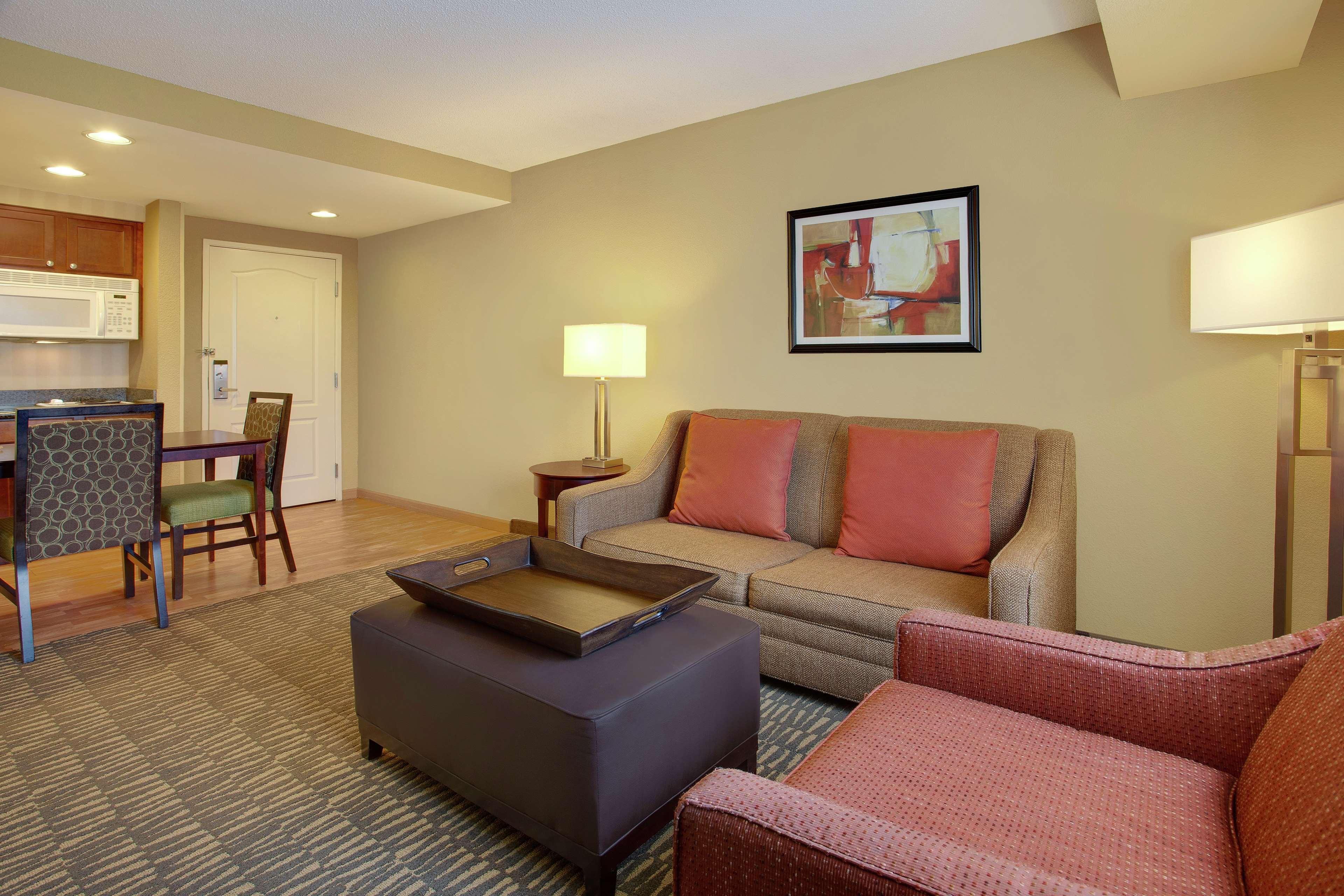 Homewood Suites By Hilton Tampa-Brandon Bagian luar foto