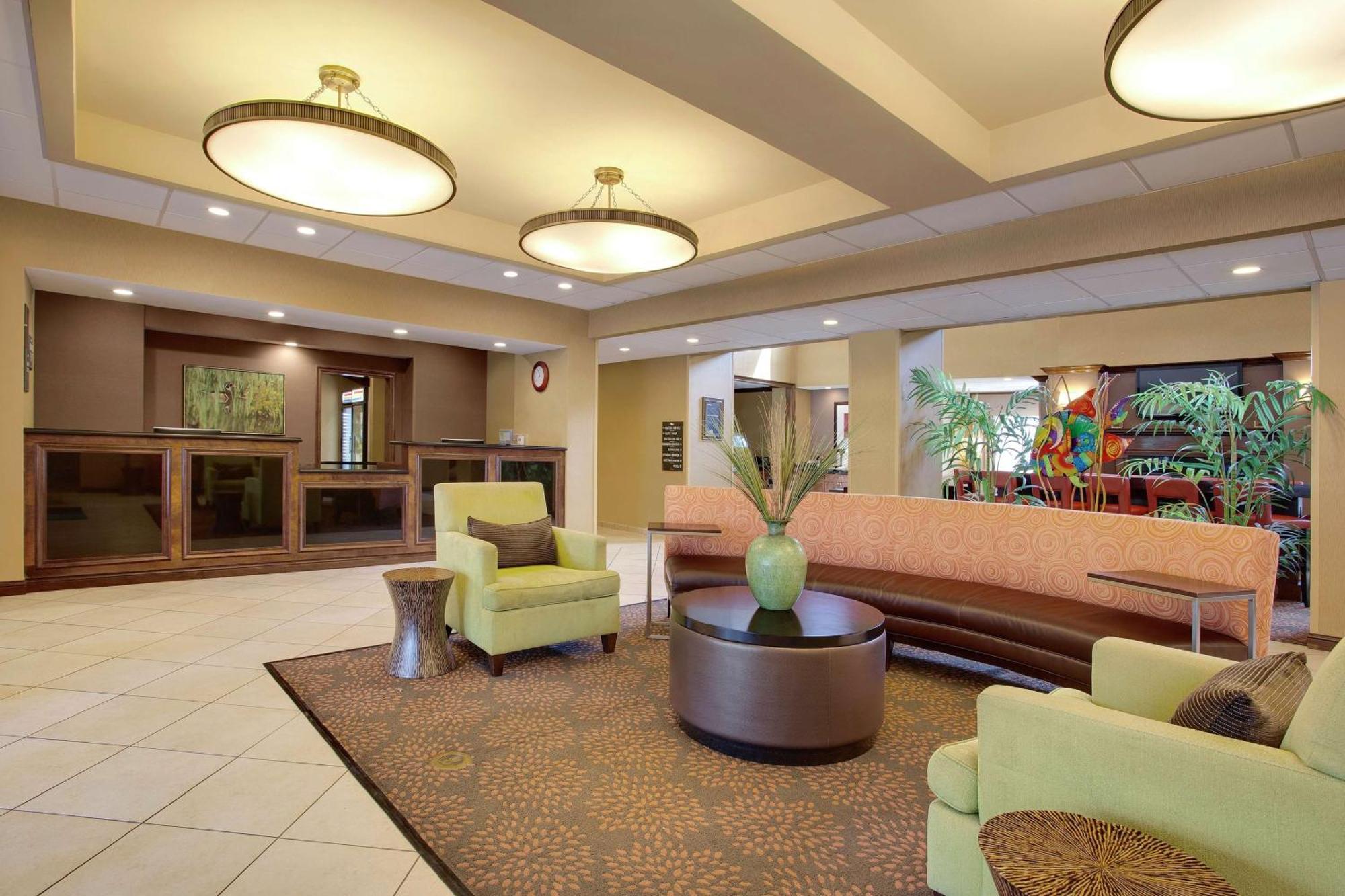 Homewood Suites By Hilton Tampa-Brandon Bagian luar foto