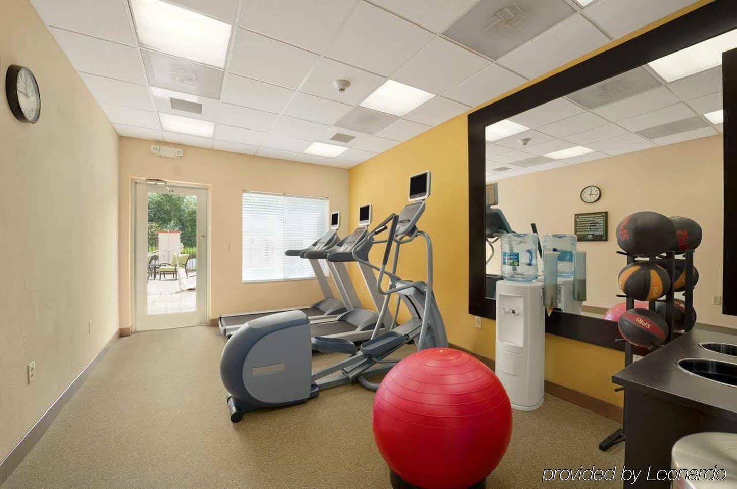Homewood Suites By Hilton Tampa-Brandon Bagian luar foto